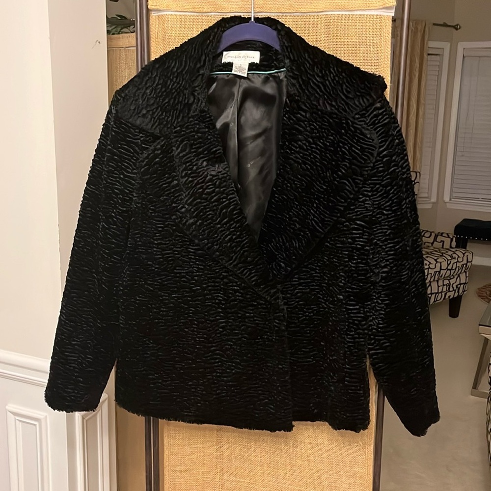 Preston&York Black Ribbed textured blazer/jacket. Size M.